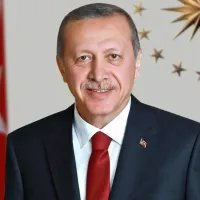 RECEP TAYYİP ERDOĞAN KİMDİR?