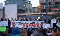 Sırbistan tarihinin en kalabalık protestosu