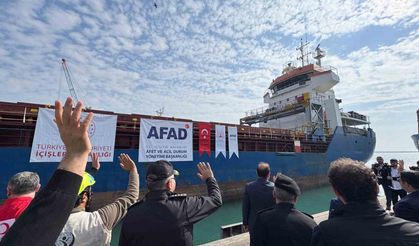 15. "İyilik Gemisi" Gazze’ye uğurlandı