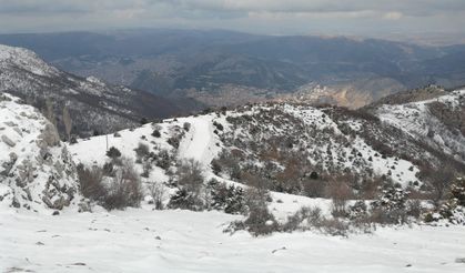 Amasya’da 18 köy yolu ulaşıma kapandı