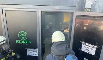 Fritöz’den çıkan yangın korkuttu