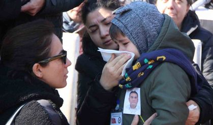 Şehit babaya gözyaşlarıyla veda