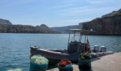 Ağ ile avlanma yasağına uymayan 3 şahıs suçüstü yakalandı