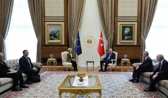 Cumhurbaşkanı Erdoğan, AB Komisyonu Başkanı von der Leyen ile görüştü